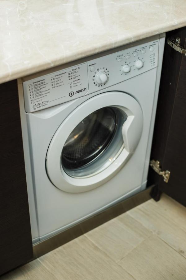 شقة Rezal Plaza باتومي المظهر الخارجي الصورة